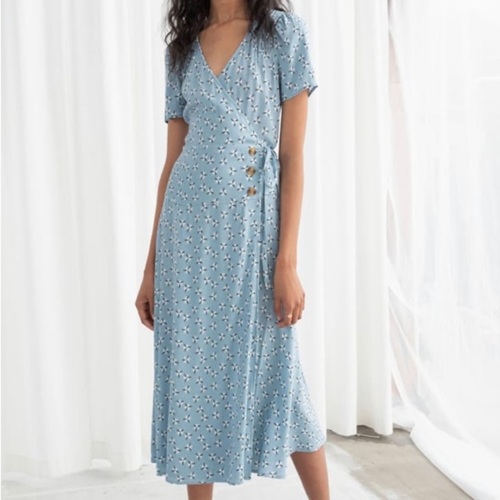 &OtherStories wrap dress. Tags removed but never worn as it didn’t fit.